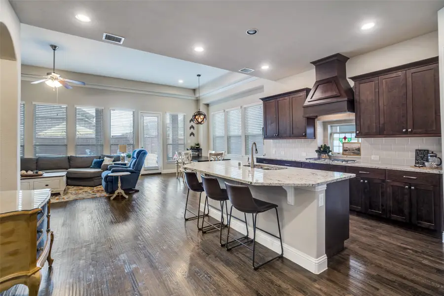 9112 Brownwood Avenue, Argyle, TX 76226 - #2