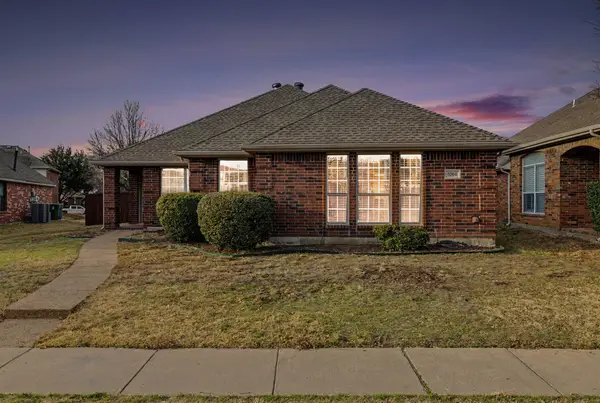 5704 Bandera Drive, The Colony, TX 75056