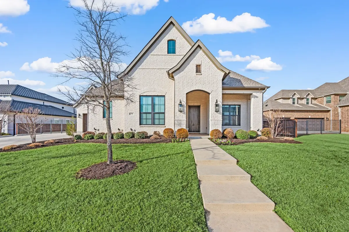 704 Rembrandt, Colleyville, TX 76034 - #1