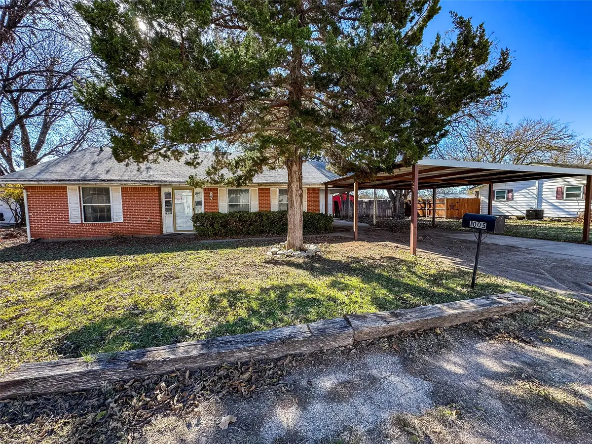 1005 N 7th Street, Haskell, TX 79521 - #1
