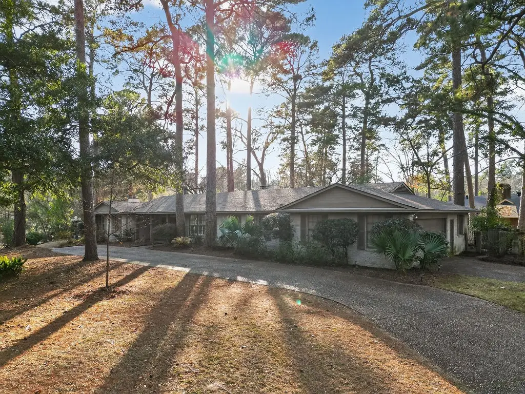 7230 Gilbert Drive, Shreveport, LA 71106 - #1