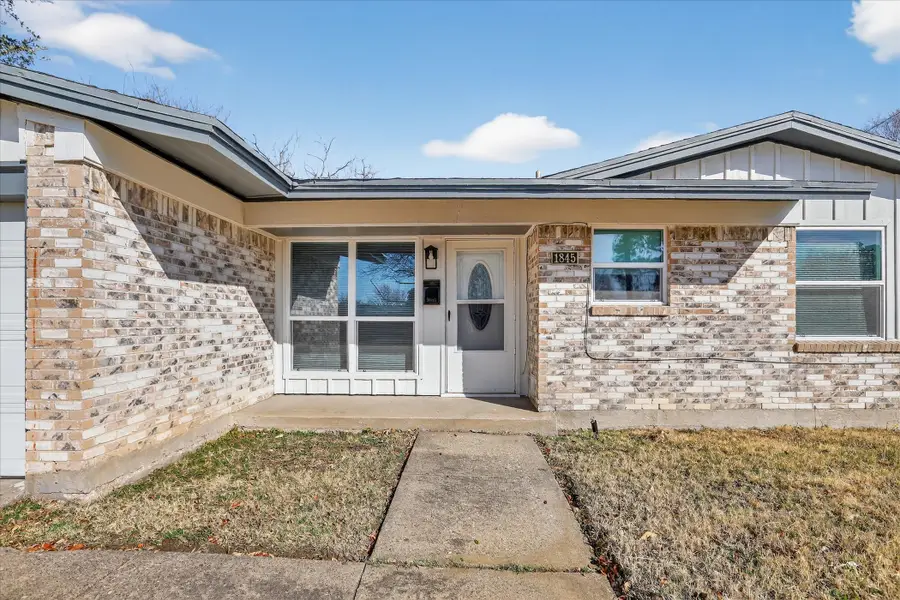 1845 Wintergreen Road, Carrollton, TX 75006 - #2