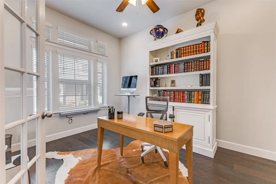 9136 Rock Daisy Court, Dallas, TX 75231 - Image #3