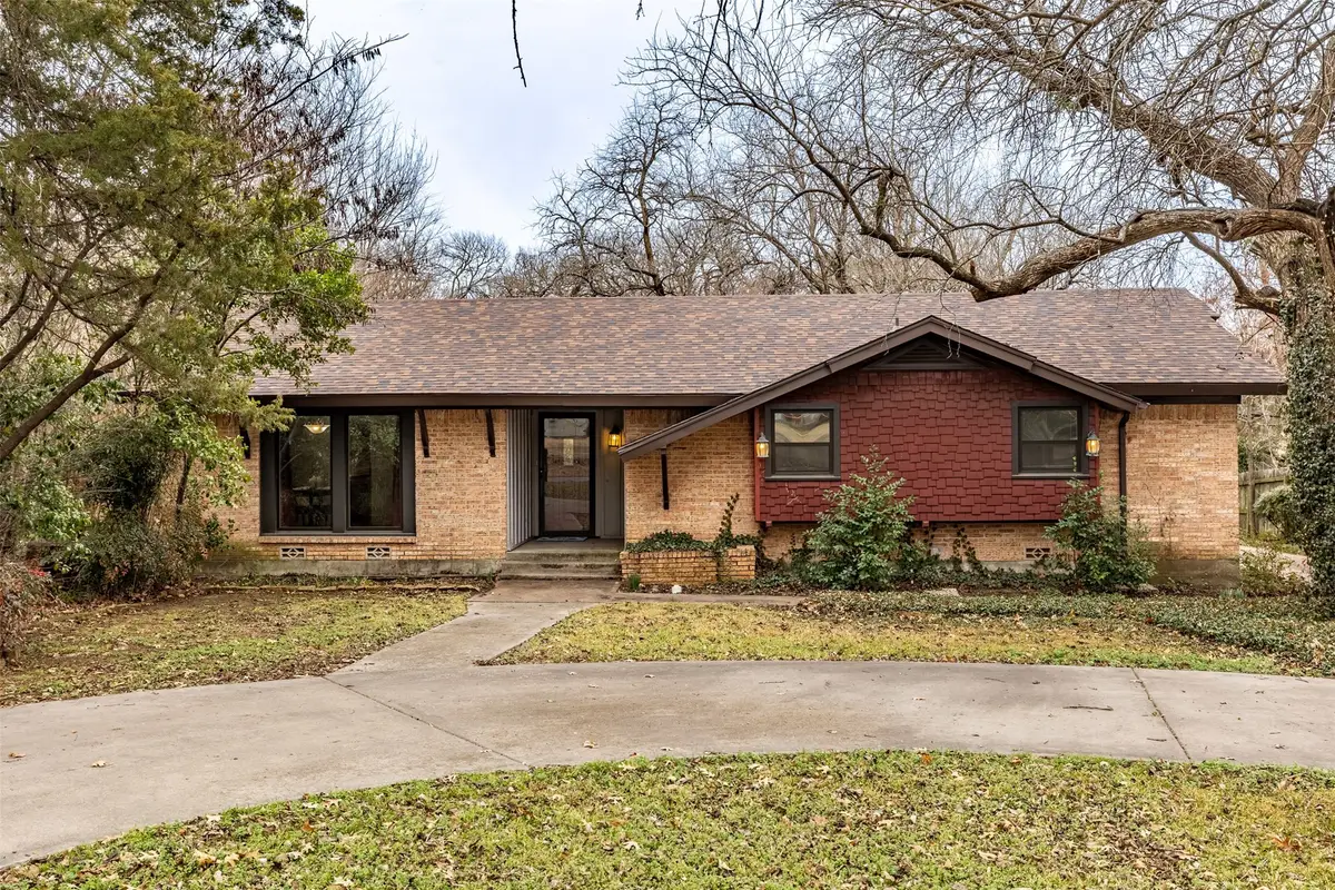 2713 Yorkshire, Sherman, TX 75092 - #1