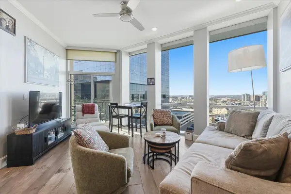 500 Throckmorton Street #1208, Fort Worth, TX 76102