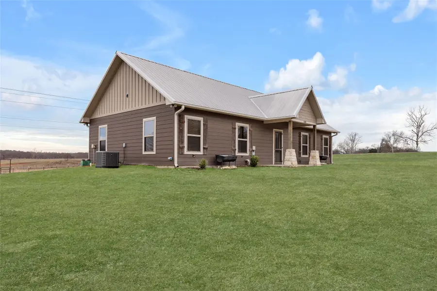 5302 N State Highway 37, Winnsboro, TX 75494 - Image #2