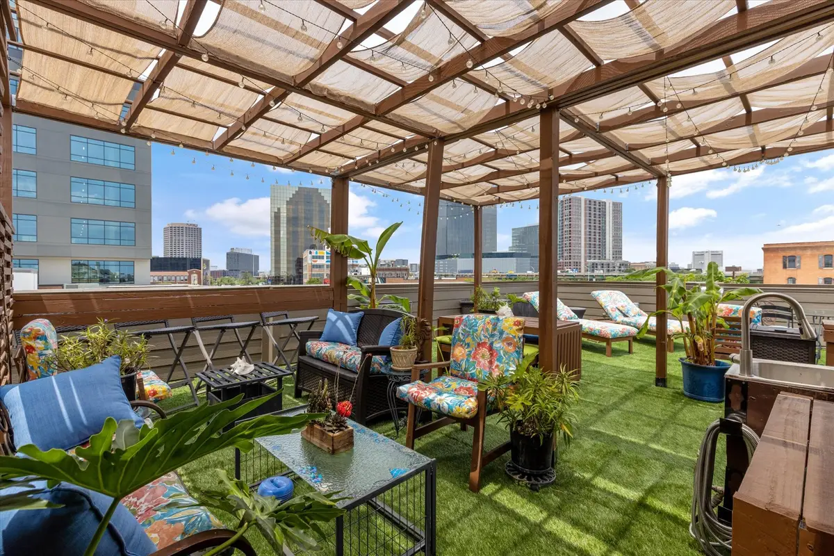 2123 Albany Street, Dallas, TX 75201 - Image #1