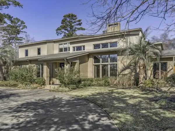 1059 N Pointe Circle, Shreveport, LA 71106