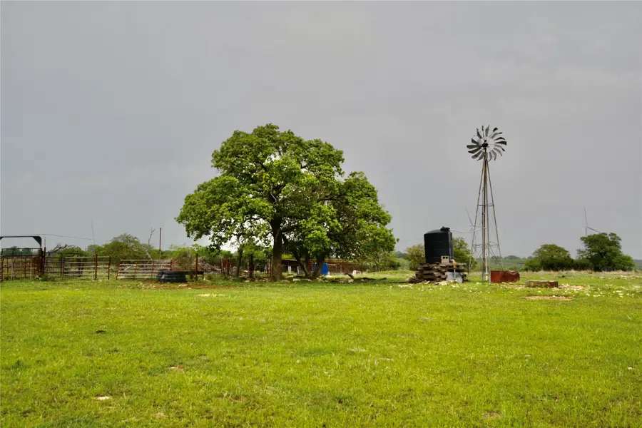 621 E Fm 572, Goldthwaite, TX 76844 - #3