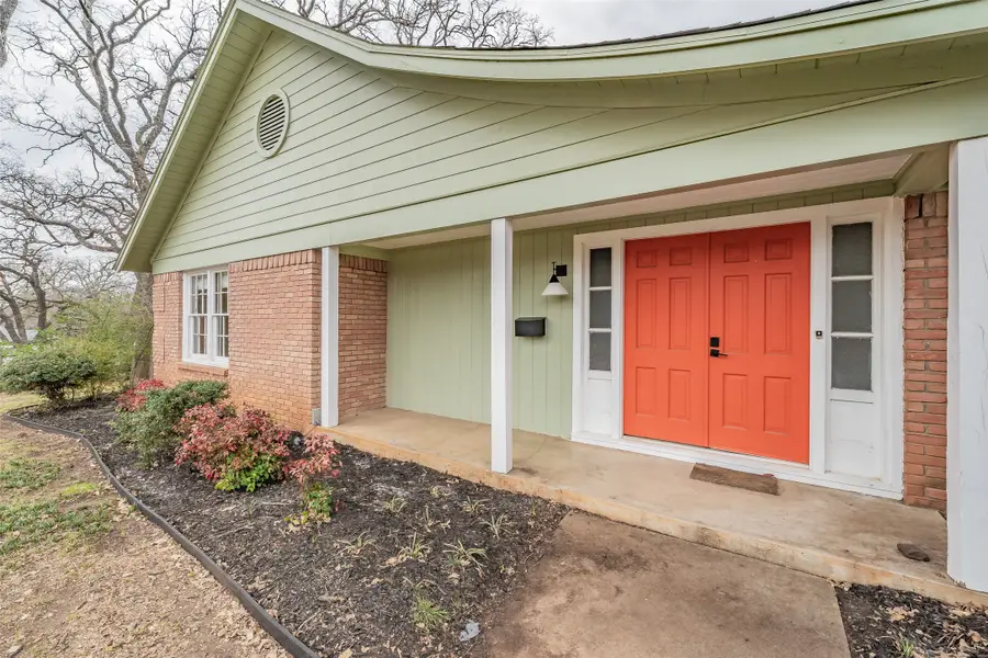 5917 Jacqueline Road, Fort Worth, TX 76112 - #3