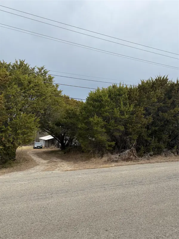 824 Ports O Call Drive, Granbury, TX 76048