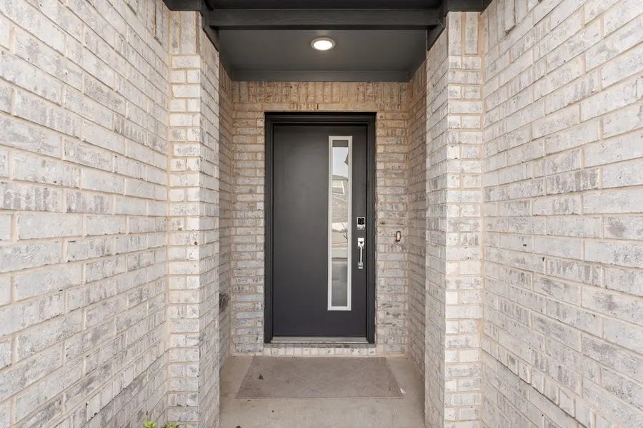 14837 Picante Street, Fort Worth, TX 76052 - Image #3