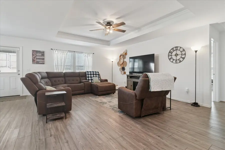 2101 Winding Creek Way, Denton, TX 76208 - Image #3