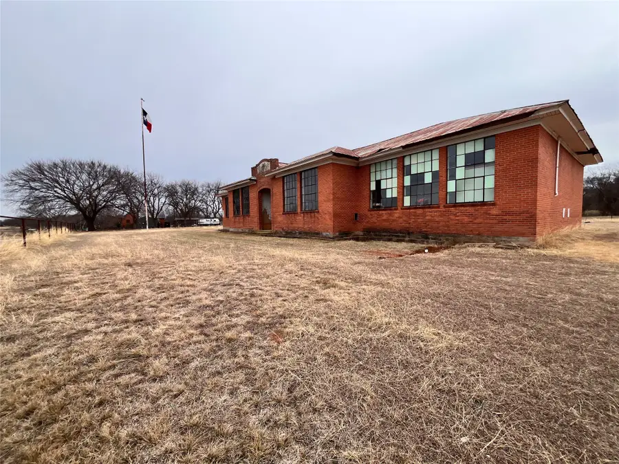3673 Fm 103, Nocona, TX 76255 - Image #2