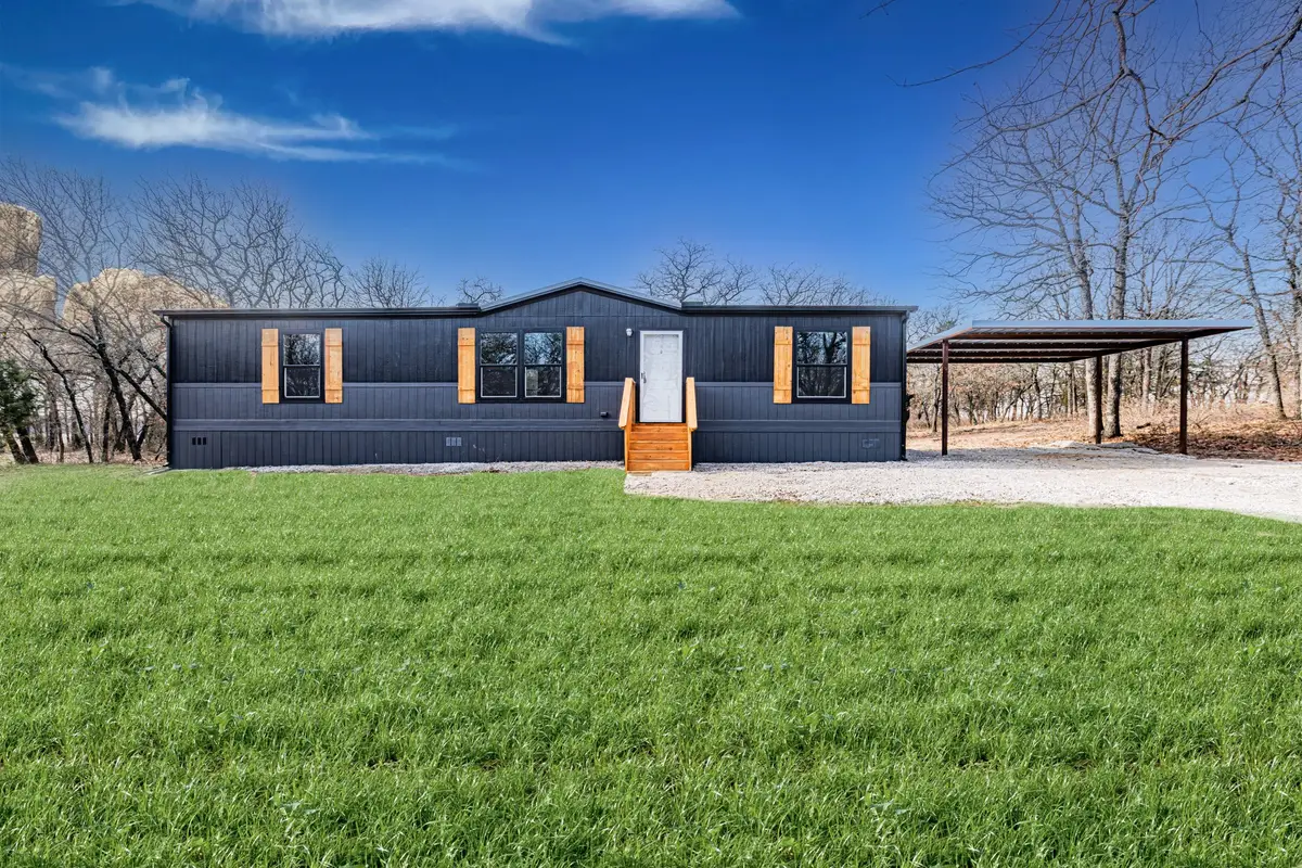 300 Huddleston Road, Sunset, TX 76270 - #1