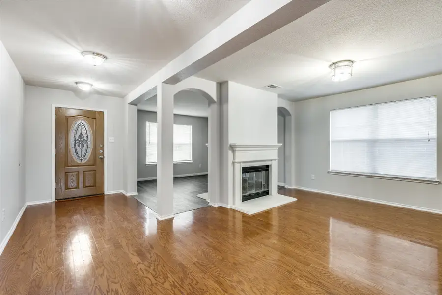 601 Mallard Drive, Saginaw, TX 76131 - Image #2