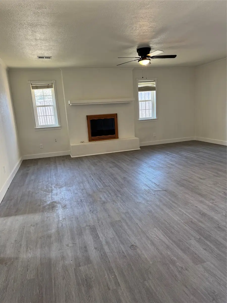 203 Allenwood Drive, Allen, TX 75002 - #3