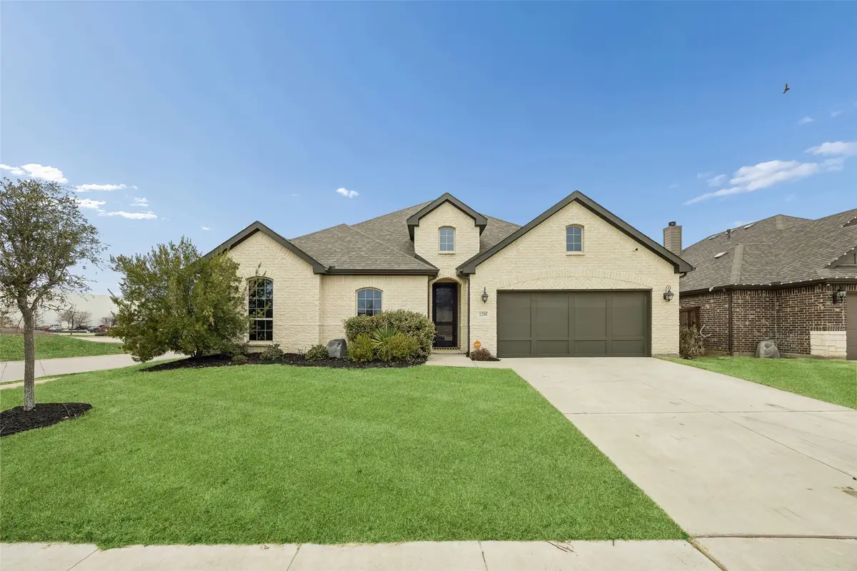 1208 Manor Creek Way, Mansfield, TX 76063 - #1