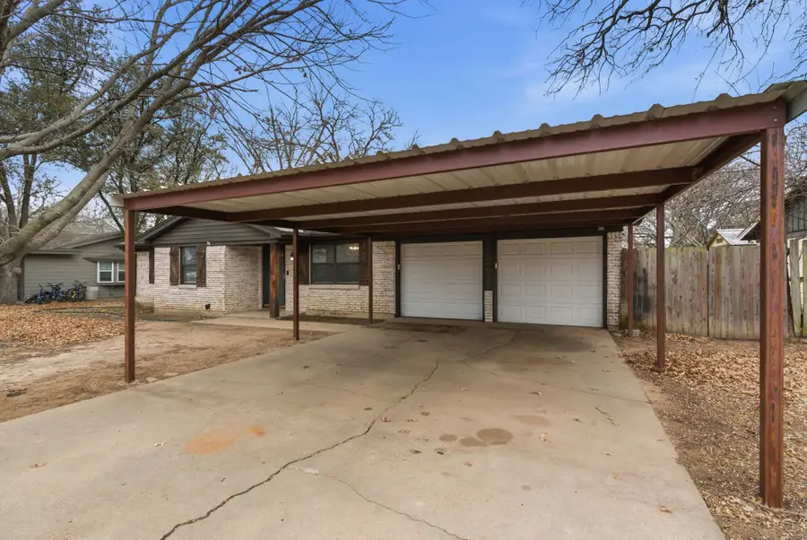 1710 Kay Avenue, Bridgeport, TX 76426 - #2