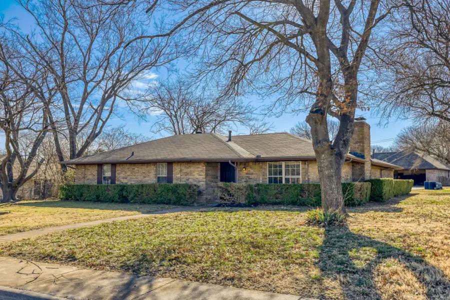 200 Connie Drive, Desoto, TX 75115 - #2