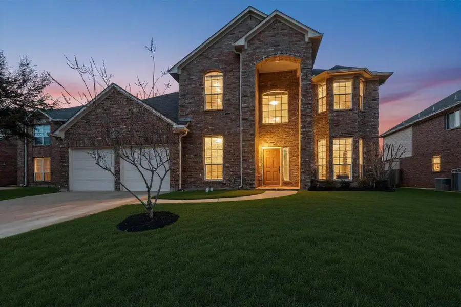 5828 Ivy Glen Drive, Grand Prairie, TX 75052 - #2