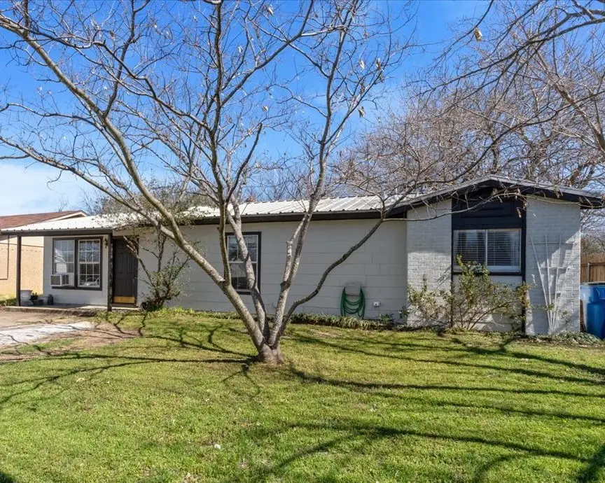 716 N Cummings Drive, Alvarado, TX 76009 - #1