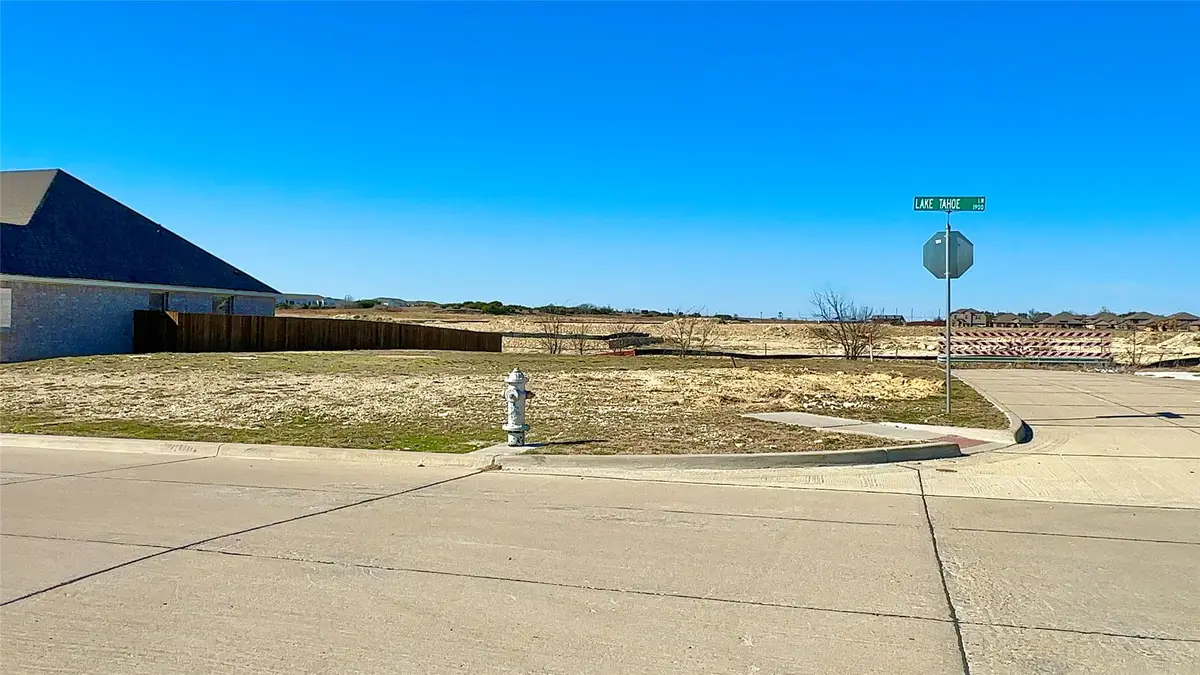 1900 Lake Tahoe Lane, Cleburne, TX 76033 - #1