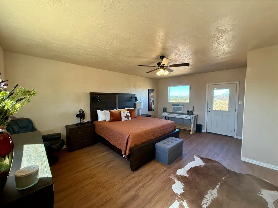 258 County Road 206, Ovalo, TX 79541 - #2
