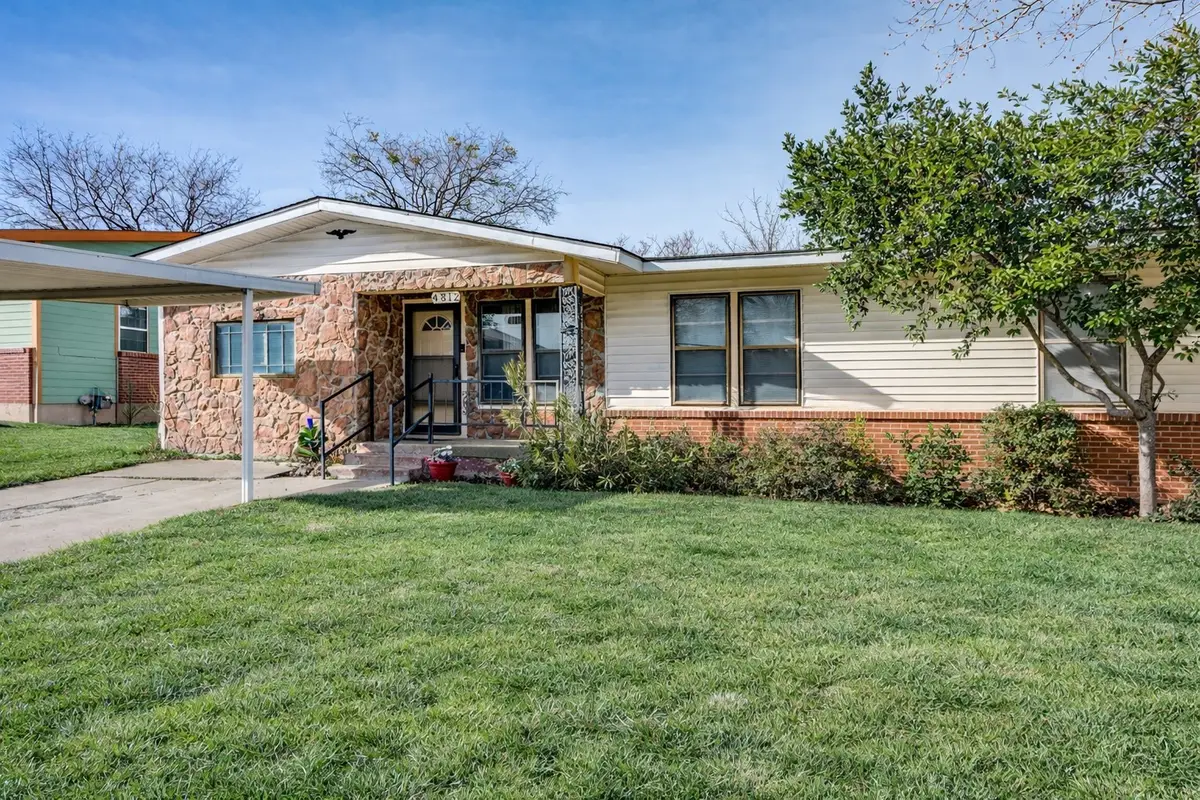 4812 Flagstone Drive, Fort Worth, TX 76114 - Image #1