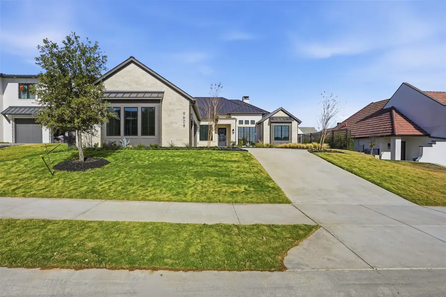 9608 Saint Michel Lane, Benbrook, TX 76126 - #3