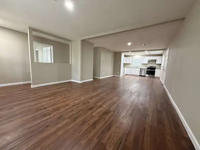 7428 Beckwood Drive, Fort Worth, TX 76112 - Image #3