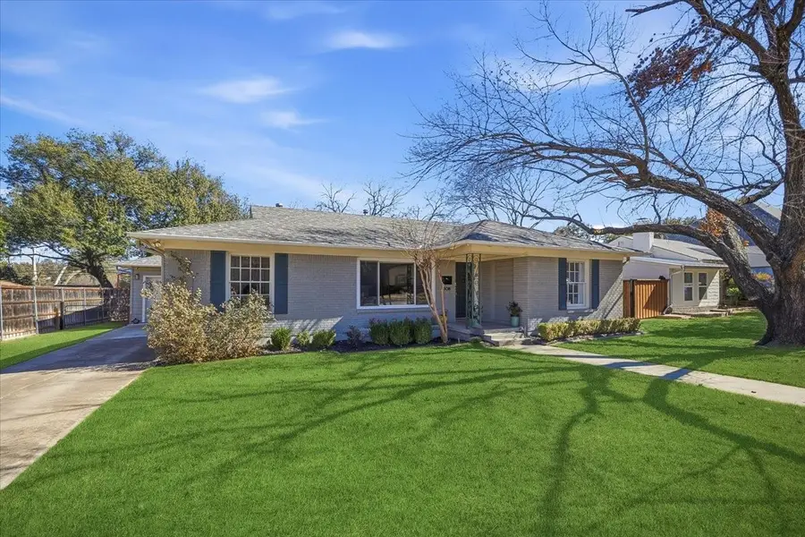 108 Lindenwood Drive, Fort Worth, TX 76107 - #2