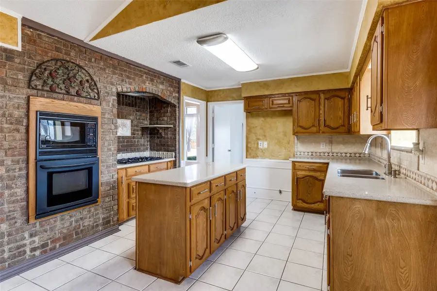 2120 Meadowview Court, Garland, TX 75043 - #3