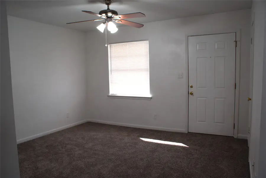 310 Bryan Street, Weatherford, TX 76086 - #2