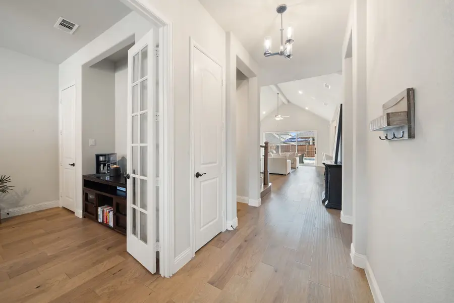 416 Calmwater Cove, McKinney, TX 75071 - Image #3