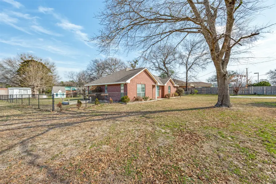 1511 Proctor Avenue, Mount Pleasant, TX 75455 - #3
