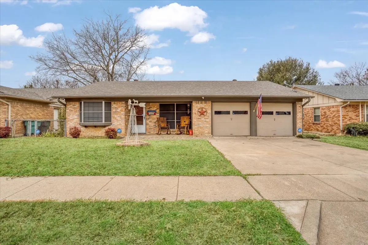 2324 N Lockhart, Sherman, TX 75092 - #1