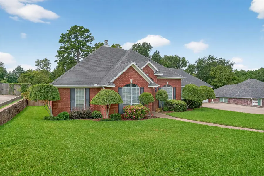 215 Macarthur Street, Tyler, TX 75704 - #3