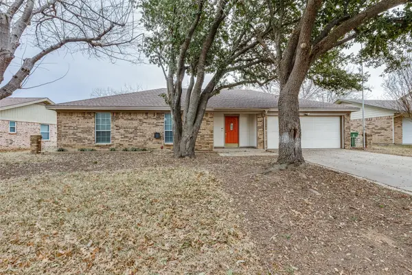 7436 Timberhill Drive, North Richland Hills, TX 76182