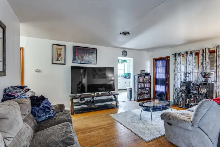 3745 Earle Drive, Haltom City, TX 76117 - #3