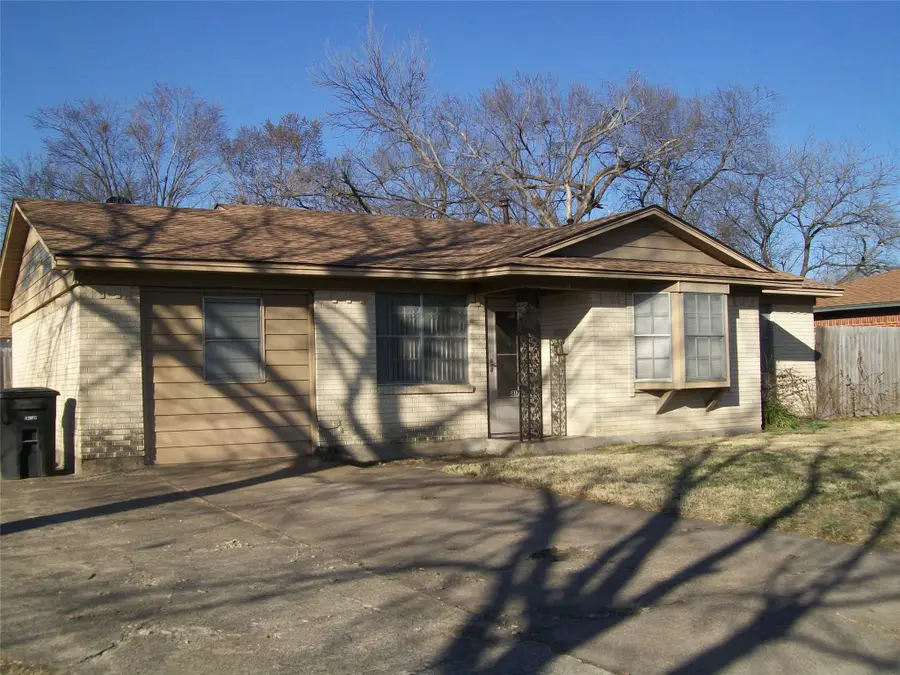 817 Miranda Drive, Mesquite, TX 75149 - Image #2