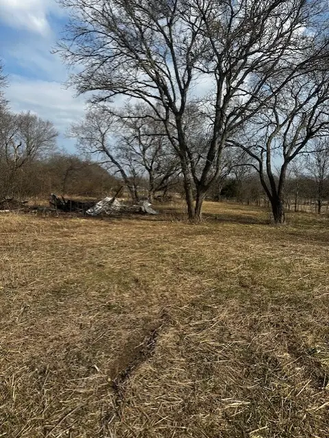 320 E Ford Street, Bells, TX 75414