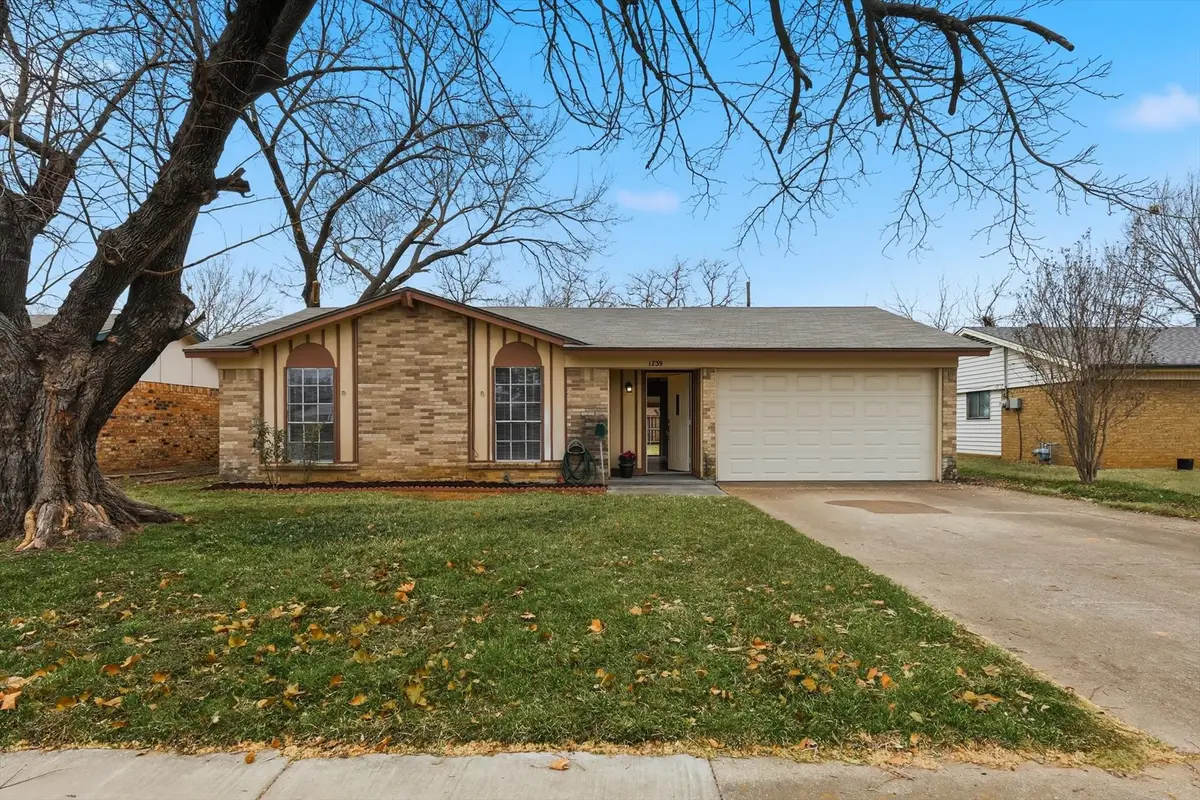 1739 Oak Lake, Irving, TX 75060 - #1