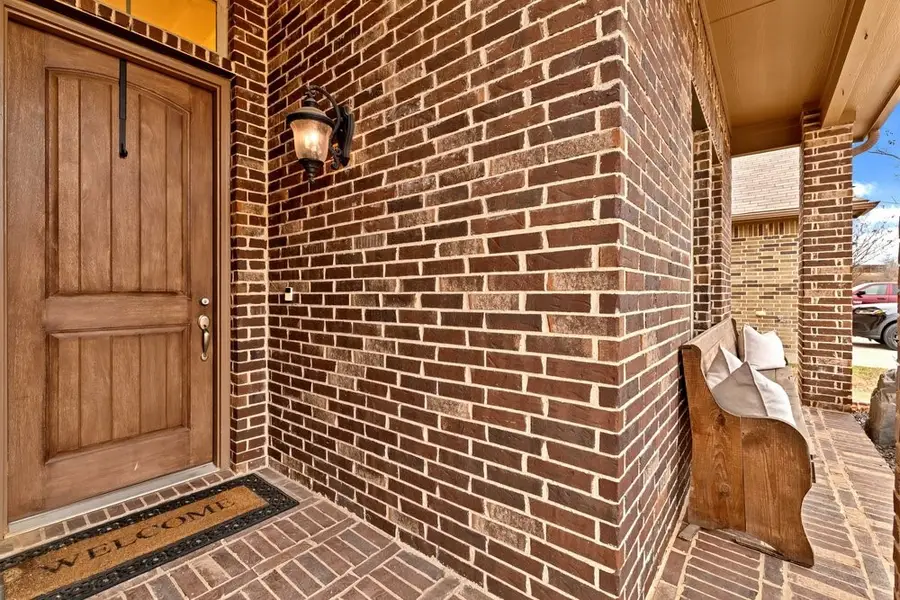 4105 Ranchman Boulevard, Denton, TX 76210 - #3