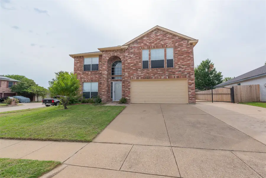 1157 Whistle Stop Drive, Saginaw, TX 76131 - #2