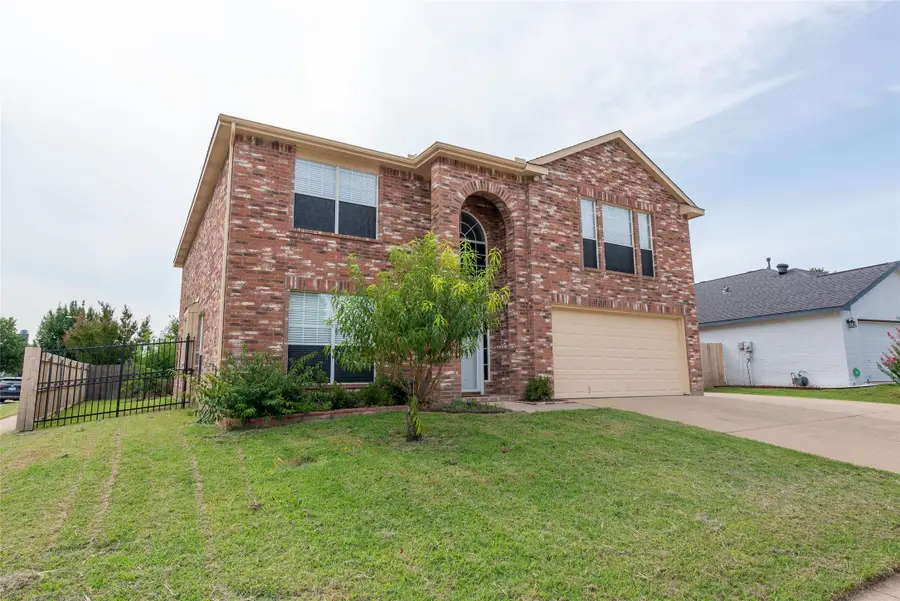 1157 Whistle Stop Drive, Saginaw, TX 76131 - #3