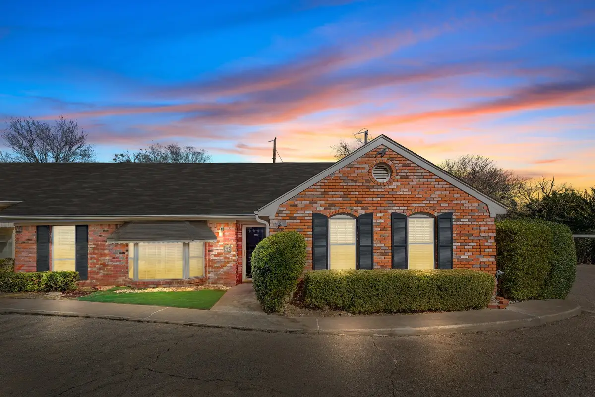 5224 Lake Shore, Waco, TX 76710 - #1