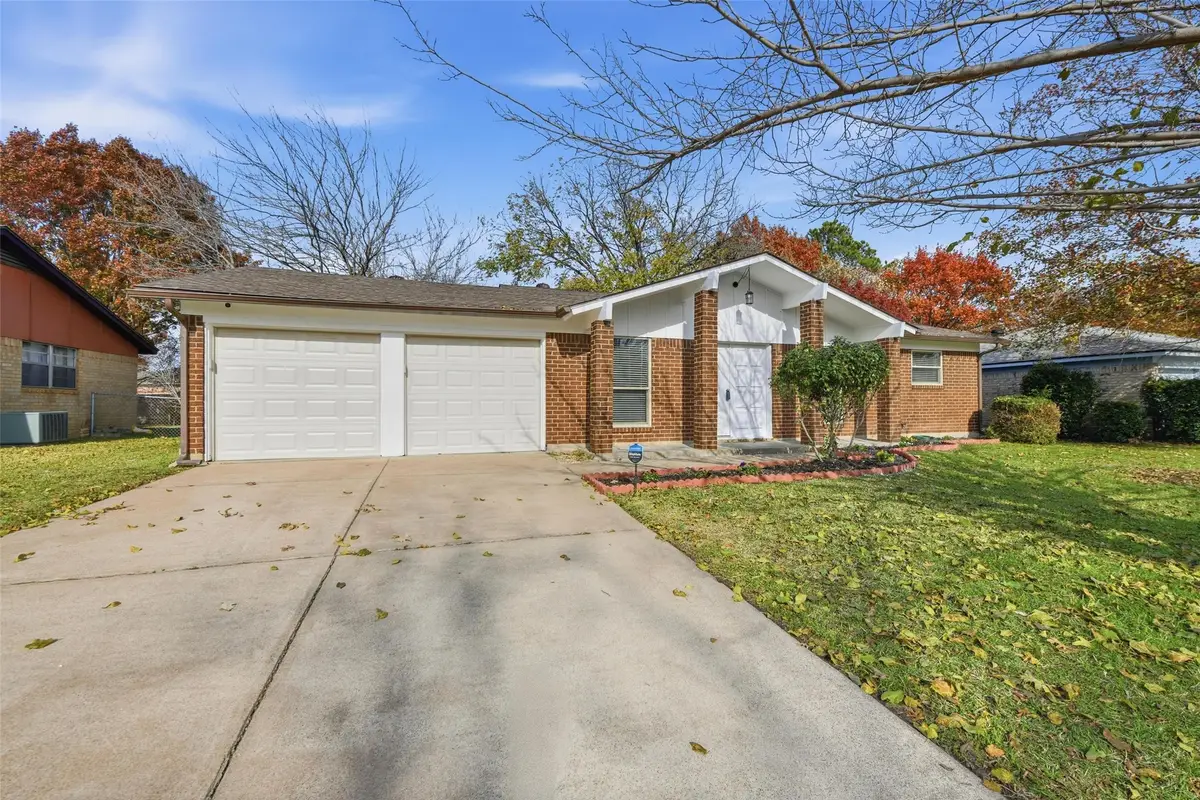 7825 Emerald Hills Way, North Richland Hills, TX 76180 - #1