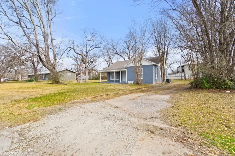 608 N Main Street, Grand Saline, TX 75140 - #2