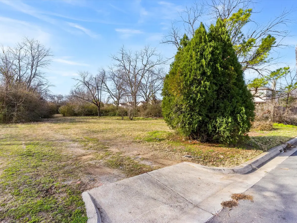 5204 Anderson Street, Fort Worth, TX 76105 - #1